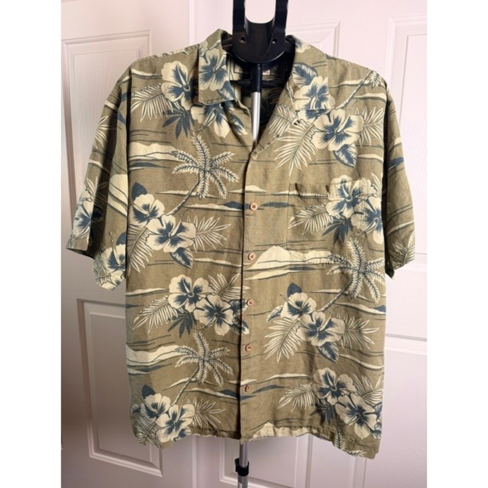 Men's Tommy Bahama 100% Silk short sleeve army green island print button up Larg